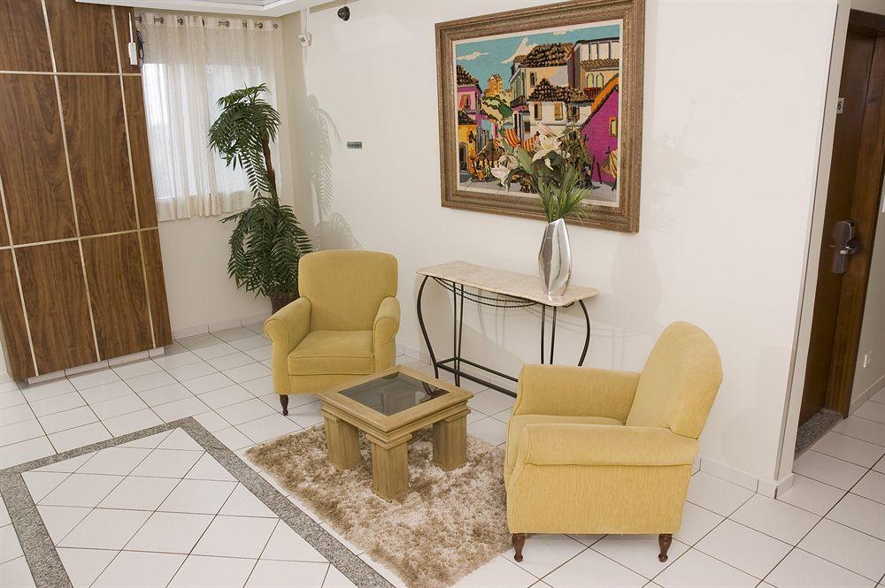 Araucaria Hotel Business - マリンガ エクステリア 写真
